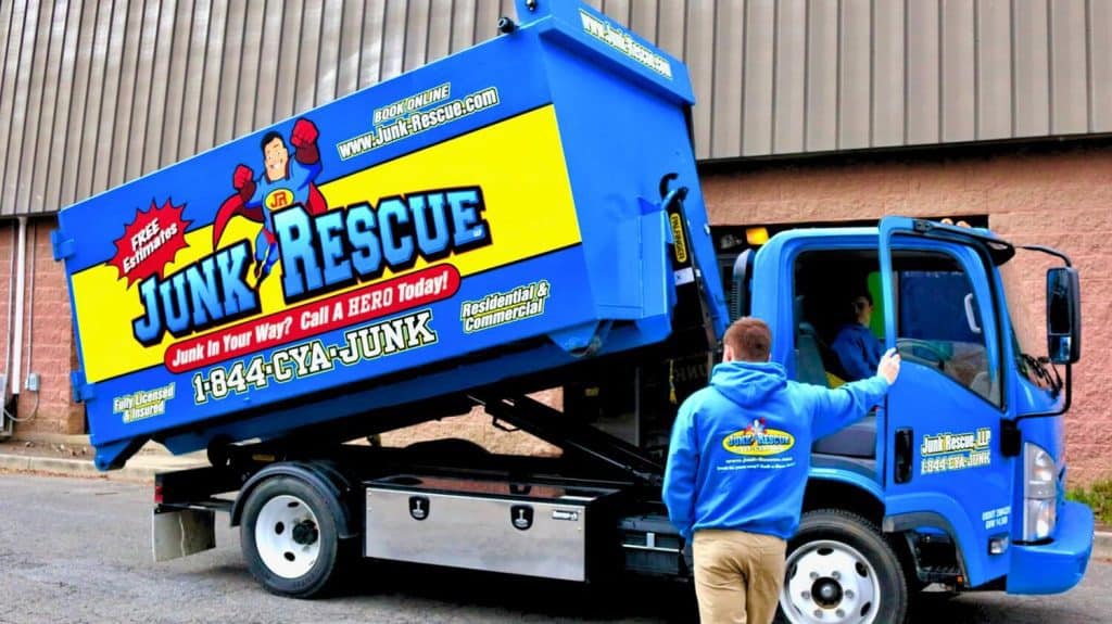junk rescue truck and team